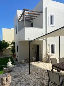 Maison à côté lac proche mer FANOU HOUSE - Mouríon