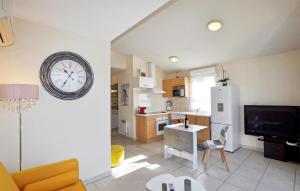 Nice Apartment In Saleilles With Wifi