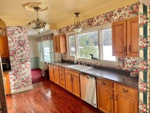 Waterfront home on Squam Lake
