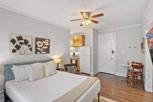 City Charm Studio Apt in Chicago - Kenwood 205