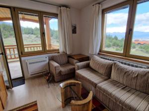 Saint John Hill Apartment