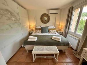 Villas Villa Julien, prox Saint-Tropez : Villa