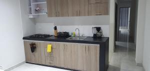 Hermoso apartamento iluminado cerca al Metropolita