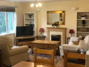 Cosy 3 Bed lodge on 35 acre Holiday Estate - Michaelstow