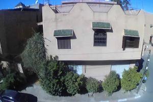 Nahe Park Issil und Marjane. Yoga auf Anfrage.