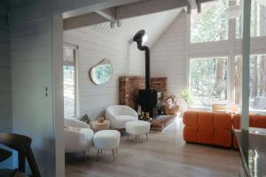 70s Retro Retreat Nevada City