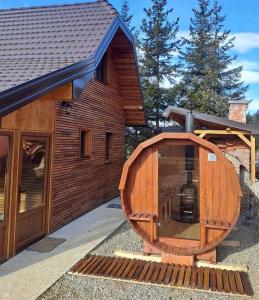 Vikendica Kraljica planina