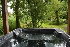 Farmhouse, Jacuzzi, Sauna, BBQ grill & Garden, Sleeps 24