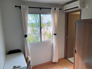 Quarto confortável privativo DF