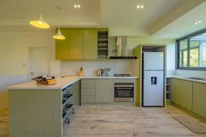 Ray Ray Villa by G Estate Phuket