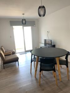 Villa Edén Departamento 1 Dormitorio con Cochera