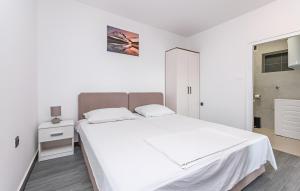 Apartments by the sea Drage, Biograd - 22187