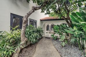 Villa Arca Seminyak by Santi Management