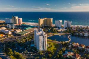 Pelican Beach 1911 condo