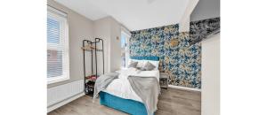 Blue Horizon: Captivating Studio Cityscape