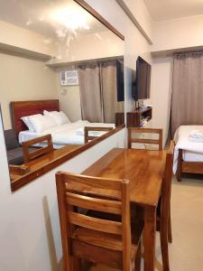 421 Tower 3 Avida Atria Iloilo Pool View Comfy Cozy Central Studio Unit