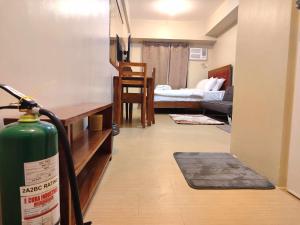 421 Tower 3 Avida Atria Iloilo Pool View Comfy Cozy Central Studio Unit