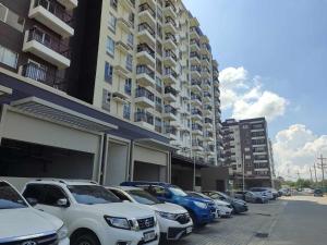 421 Tower 3 Avida Atria Iloilo Pool View Comfy Cozy Central Studio Unit