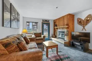 Cozy Kirkwood Condo – The Meadows 2 Bedroom condo - Pollock Pines