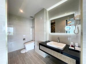 THE TJ HOTEL Pattaya