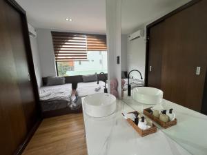 Nancy Tran Grand Strip Sweet Villa 1