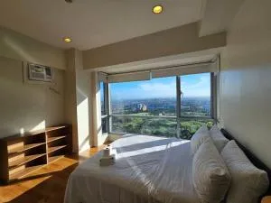 The Infinity Towers in BGC - Simple, Elegant & Spacious 2 Bedroom - Fort William McKinley