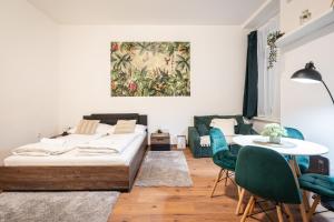 D68 - Downtown Cozy Suite - Best Location by BQA