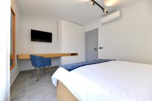 Maris Accommodation by Belmont Realty