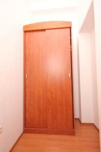 Apartments with WiFi Dubrovnik - 8582