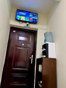 Self Contained Private Room with Gym