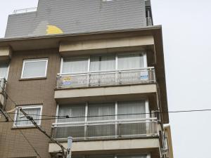 Spacious Coastal Retreat