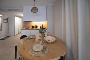 The Waves Apartamenty Kołobrzeg Kasprowicza 20C - Blisko plaży! - BEZPŁATNY PARKING PODZIEMNY - KLIMATYZACJA - Basen, jacuzzi, sala fitness, sala zabaw dla dzieci i sauny w cenie!