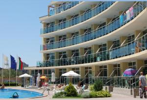 Julia Family Apartments