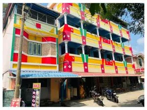 Udhayam Residency - 马伊拉杜图赖