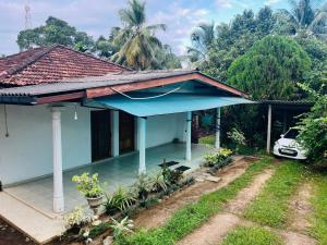 AUD Home Stay