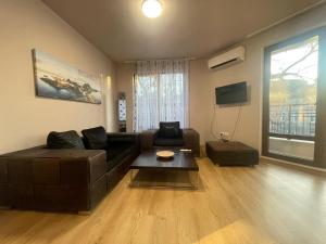 3 стаен апартамент идеален център Варна