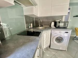 Jean Paul 2 Au cœur de Rouen , gare "Ménage & Linge Inclus"