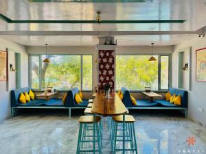 Hotel Laxman Jhula Regency