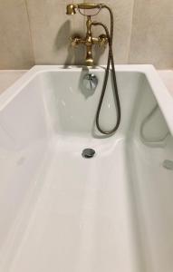 Sejours chez l'habitant Chambre avec salle de bain privee dans une maison de campagne : photos des chambres
