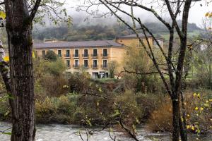 Villanueva de Cangas, 33540, Cangas de Onís, Asturias, Spain.