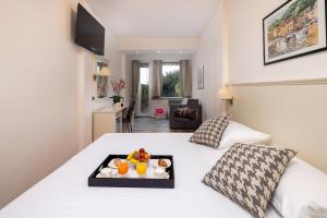Quadruple Room with Sea View room in Hotel Laurin