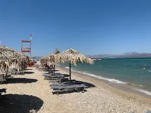 Private and calm maisonette 2' walk to the beach - Spiliotákis