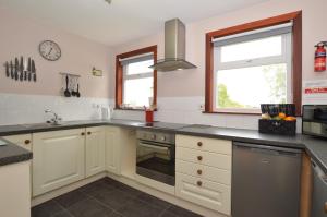 Larch Cottage