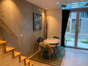 Beach house apartment in New York style