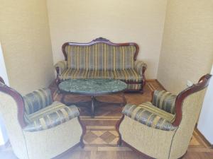 Hotel Complex Uhnovych