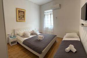 Apartments Tara and Karla