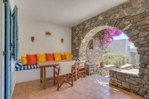 Lefkes Village Living