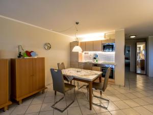 Ferienwohnung 4 im Seeschloss Binz - mit Meerblick