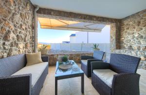 Villa Miracle 1 with heated pool