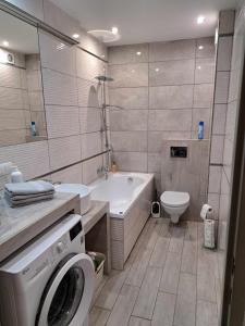 Nowoczesny apartament z dużym tarasem, 2 pokoje